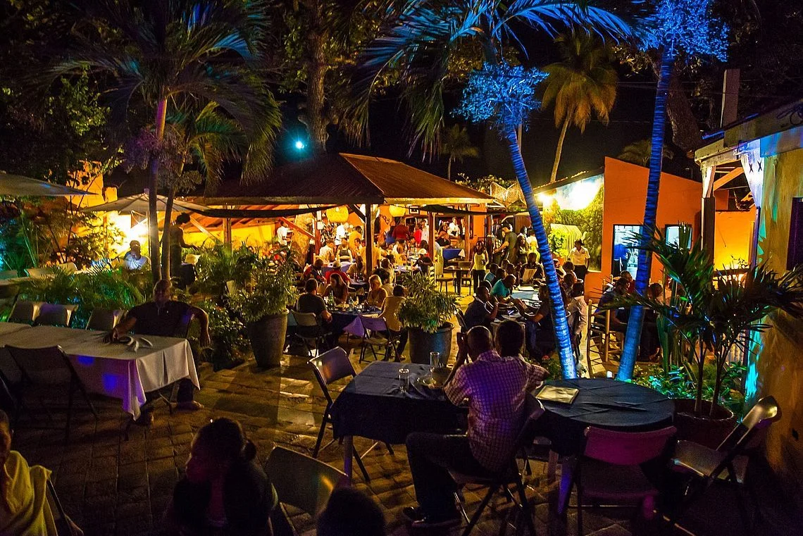 Lakay Bar Restaurant